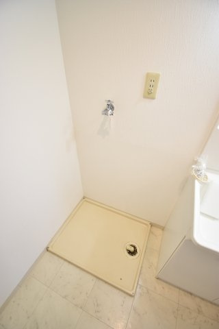 アメニティレジス富田林の洗面所