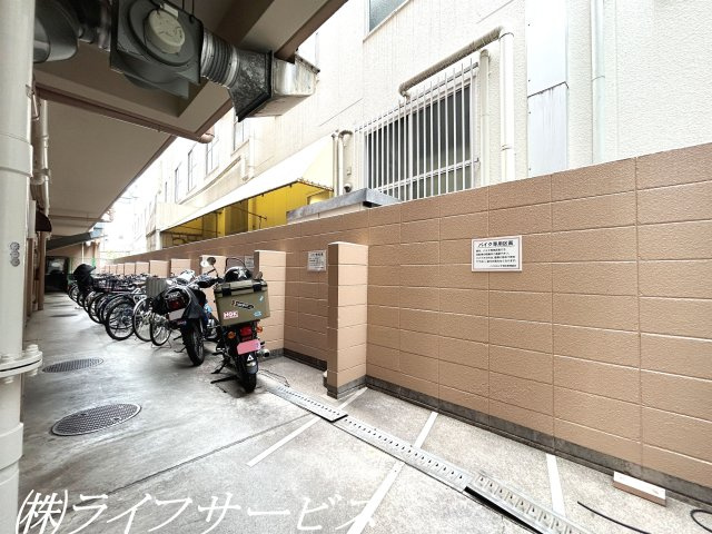 【その他共用部分】 | ノバカネイチ塚本 | バイク置場