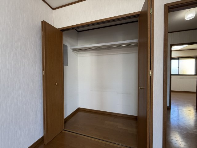 西区比良3丁目戸建の収納