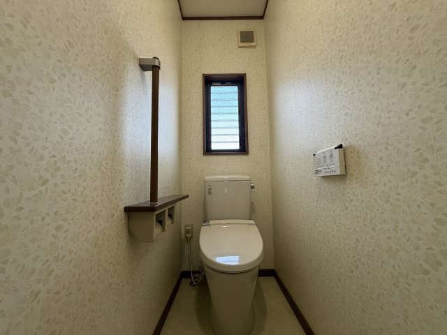 西区比良3丁目戸建のトイレ|２Fトイレ