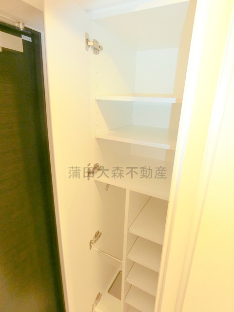 リクエスト東京西六郷の設備|玄関収納　シューズBOX
