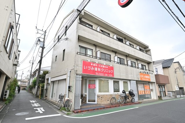 アーク境南町の外観