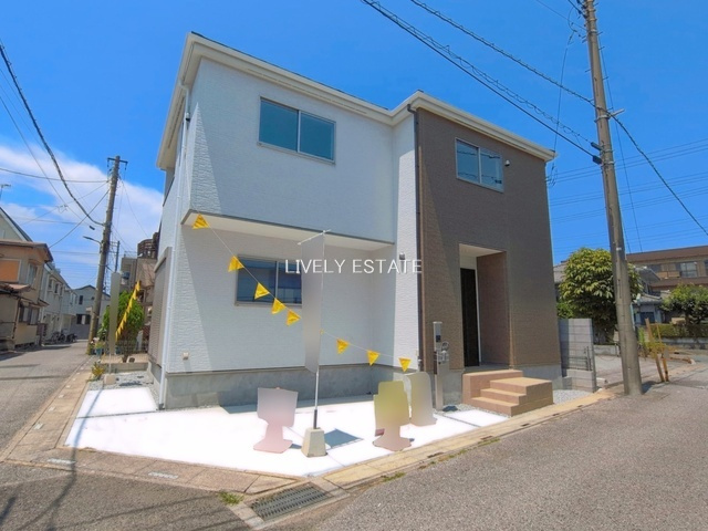 草加市稲荷3丁目 新築分譲住宅の外観