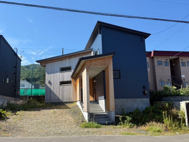 手稲区稲穂4条5丁目　中古戸建