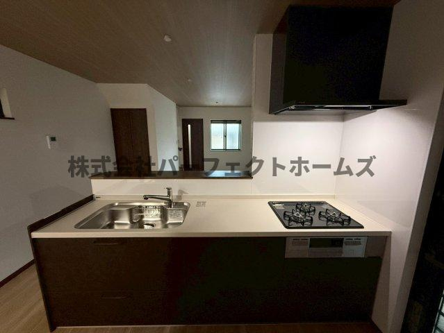 須山町戸建　賃貸のキッチン|きれいなキッチンです