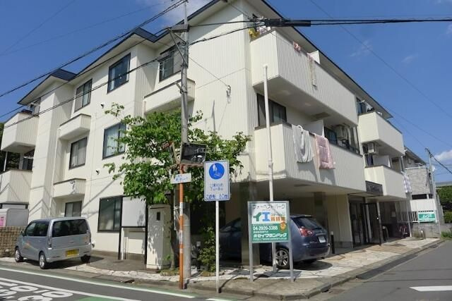 フォーベストパークの外観