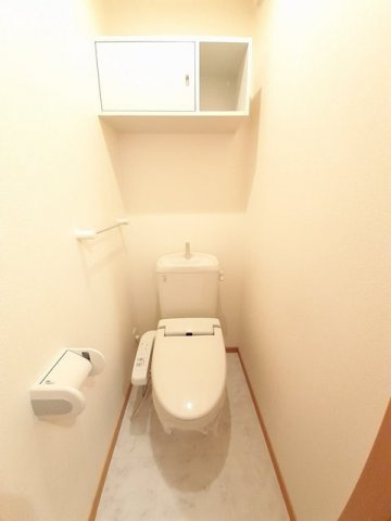 ポルトルーチェのトイレ|落ち着いたトイレです