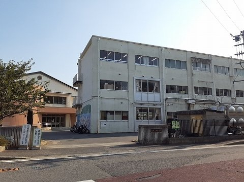 ウェル　メゾンの周辺|城東小学校まで450m