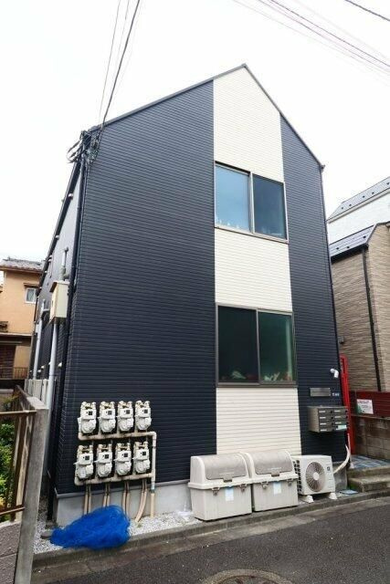 ファーストハウス北新宿の外観