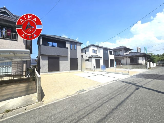 古賀市千鳥2丁目第1-2棟（A号棟）の前面道路含む現地写真|見学の時間などお気軽にお問い合わせ下さい。