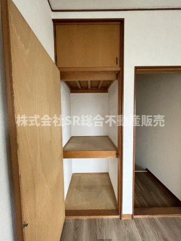 北石切町中古戸建の収納|収納豊富なのも嬉しいポイントです♪