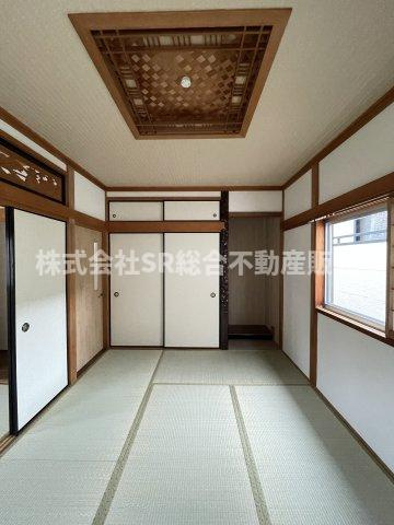 北石切町中古戸建の和室|畳のある落ち着いた空間です！