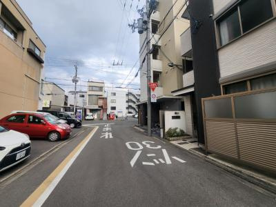リエール円町の周辺|前面道路