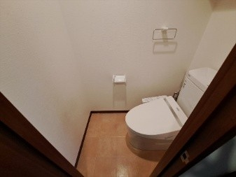 市川市南行徳１丁目の賃貸マンションのトイレ