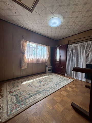秋根中古戸建の洋室