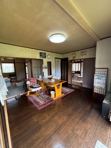 秋根中古戸建の居間・リビング