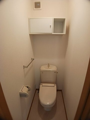 【トイレ】 | ノーブル郷東Ａ | ゆったりとした空間のトイレです