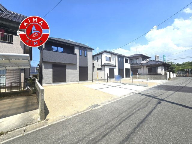 古賀市千鳥2丁目第1-2棟（B号棟）の前面道路含む現地写真|見学の時間などお気軽にお問い合わせ下さい。