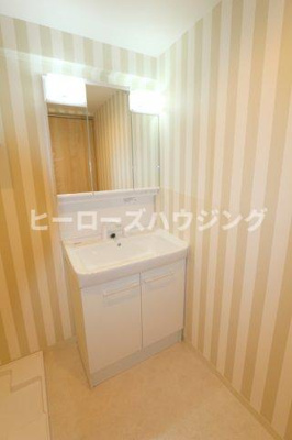【独立洗面台】 | ラポール春日 | ※同タイプの写真となり、実際のお部屋とは異なる場合があります