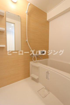 【浴室】 | ラポール春日 | ※同タイプの写真となり、実際のお部屋とは異なる場合があります