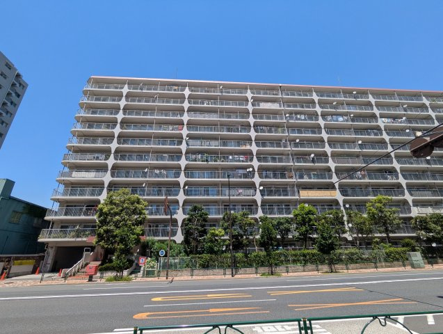 東陽町スカイハイツの外観