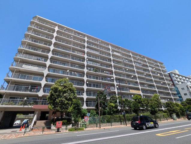 東陽町スカイハイツの外観