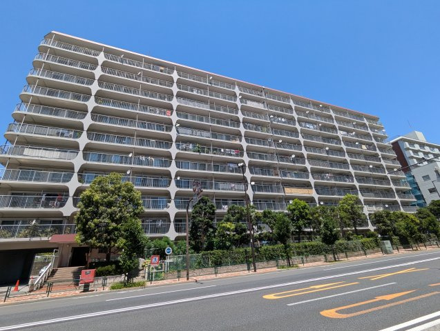 東陽町スカイハイツの外観