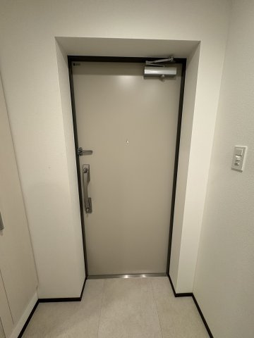 GENOVIA天王台の玄関