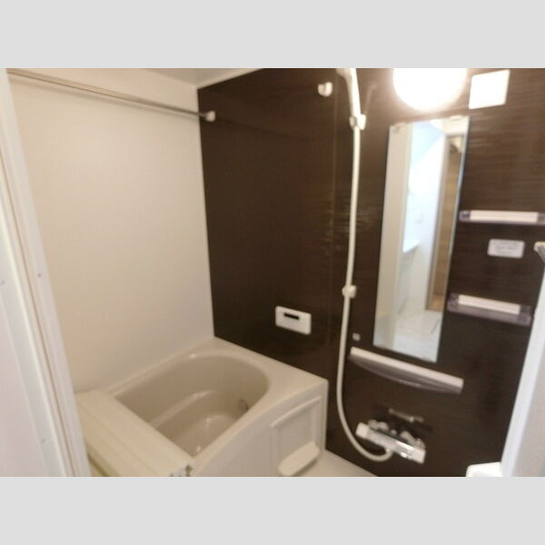 DーROOM二軒茶屋TМTの浴室