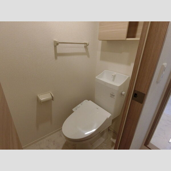 DーROOM二軒茶屋TМTのトイレ