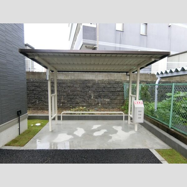 DーROOM二軒茶屋TМTのエントランス