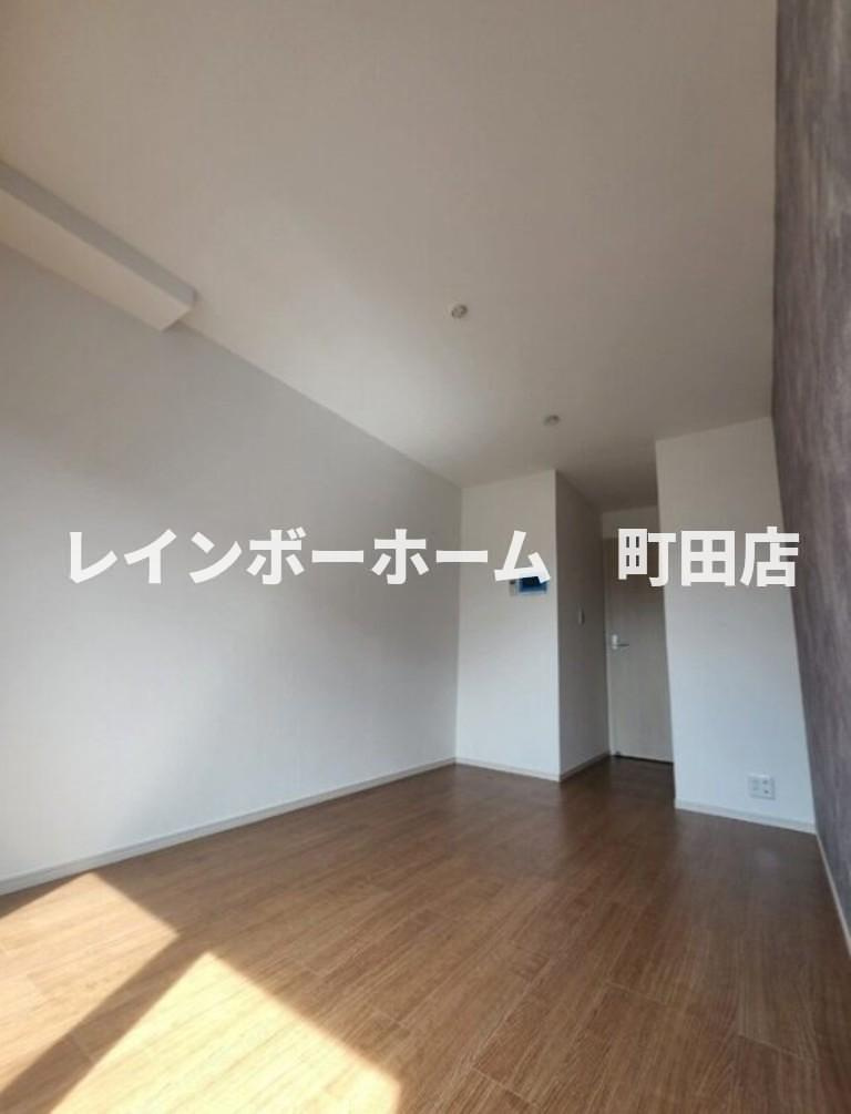 MELDIA高座渋谷４※初期費用分割あと払いサービス利用可能物件の居間・リビング