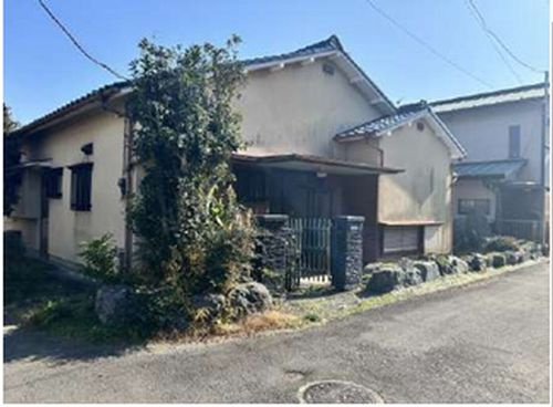 【仲介手数料０円】開成町延沢　中古一戸建て
