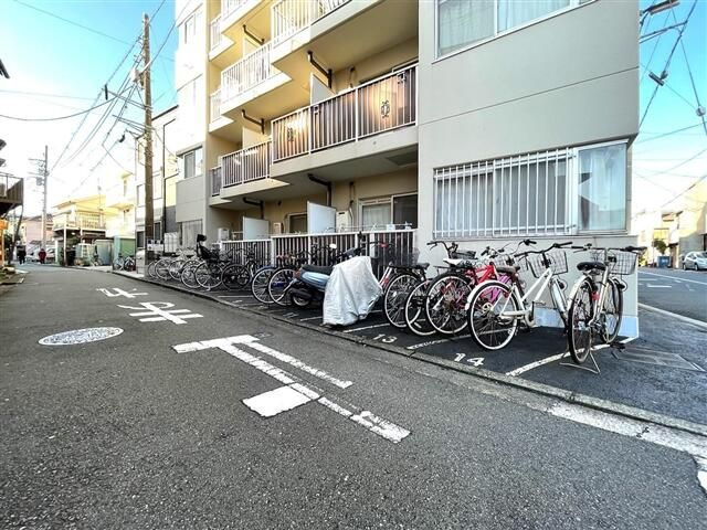 ビレッジハイム３鶴見のバルコニー