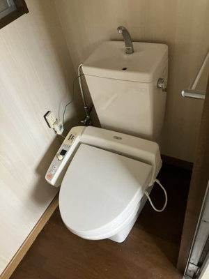 【トイレ】 | 鳥塚店舗