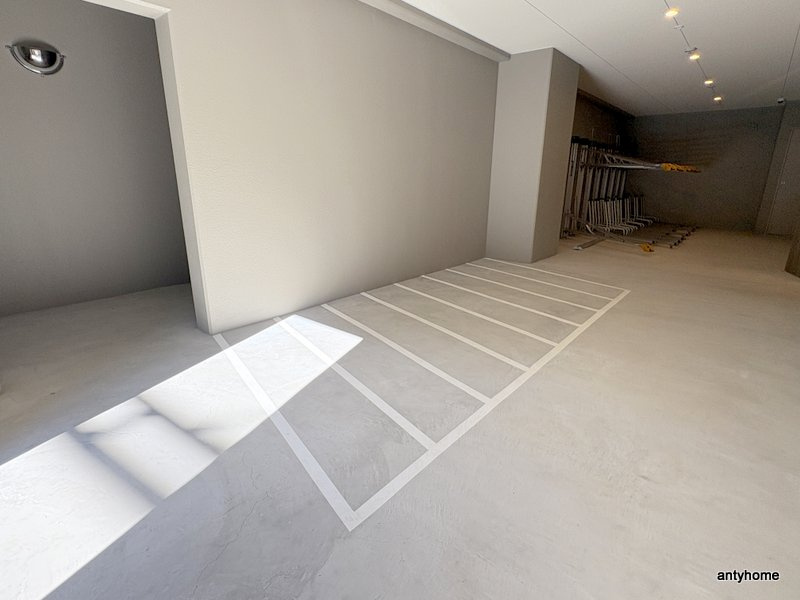 Broad阿倍野阪南町Residence　仲介手数料無料の駐車場