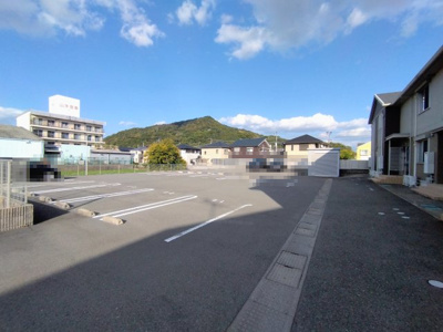 【駐車場】 | D-roomシルクマム