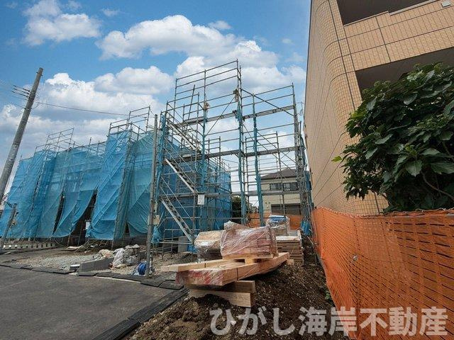 平塚市四之宮1丁目　新築戸建　全７棟の外観|7月4日撮影　建築中　現地外観