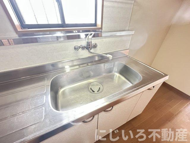 ヨーロピアンシャレ―サンモールのキッチン
