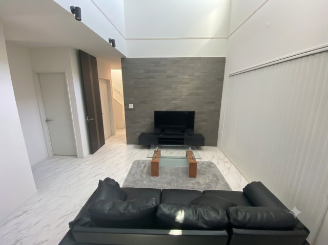 【居間・リビング】 | 合志市幾久富 | ※画像は居住中の室内写真から家具・家電等を消去加工したものです。