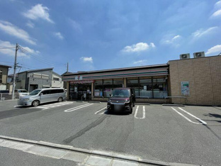 セブン-イレブン浦和…まで200m