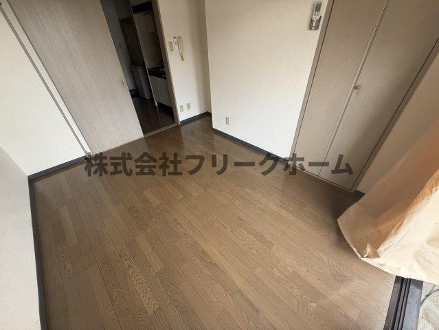 武蔵野市八幡町３丁目の賃貸マンションの寝室