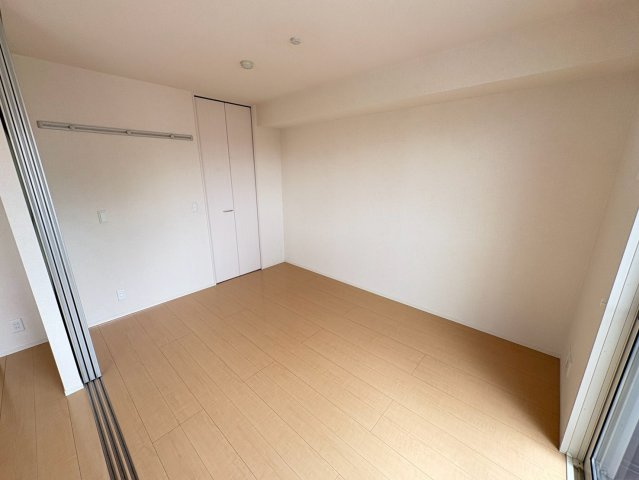 ソレイユⅡの居間・リビング