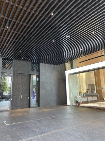 【エントランス】ザ・パークハビオ渋谷クロス