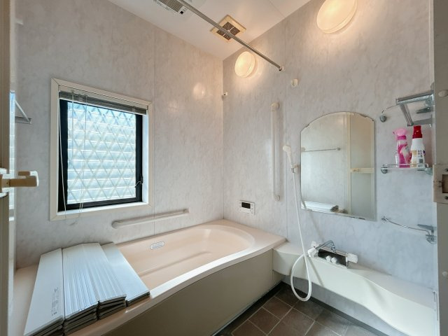 中古戸建　郡山市喜久田町字菖蒲池　喜久田小・喜久田中の浴室|【現況販売】