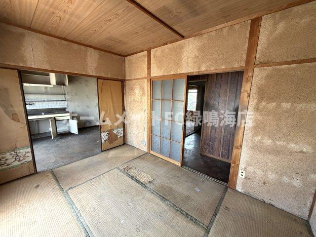 浦里１店舗(P2台込)のロビー