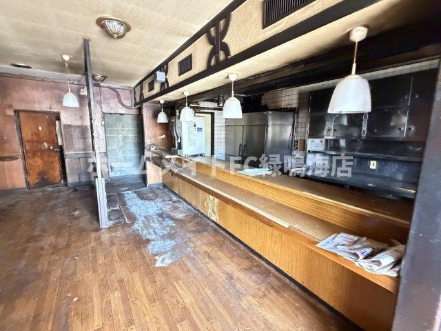 浦里１店舗(P2台込)のその他