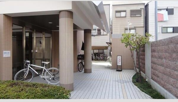 シーズモアの寝室