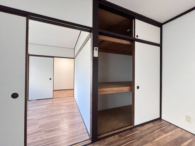 コーポ南住吉の収納