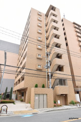 第7アローズ江坂公園　仲介手数料無料の外観